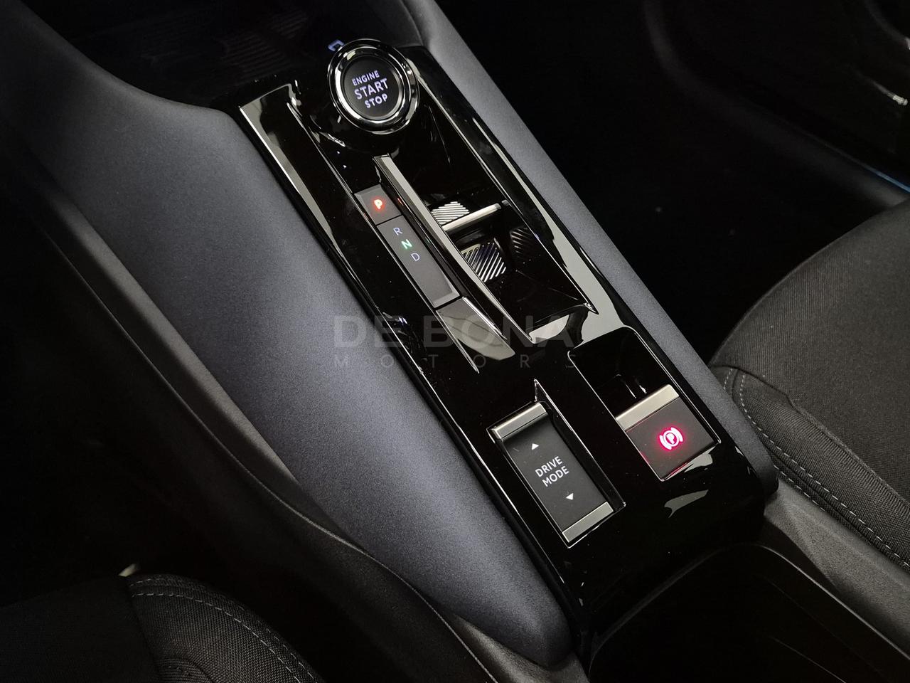 Alfa Romeo Junior 1.2 ibrida sprint 145cv edct6