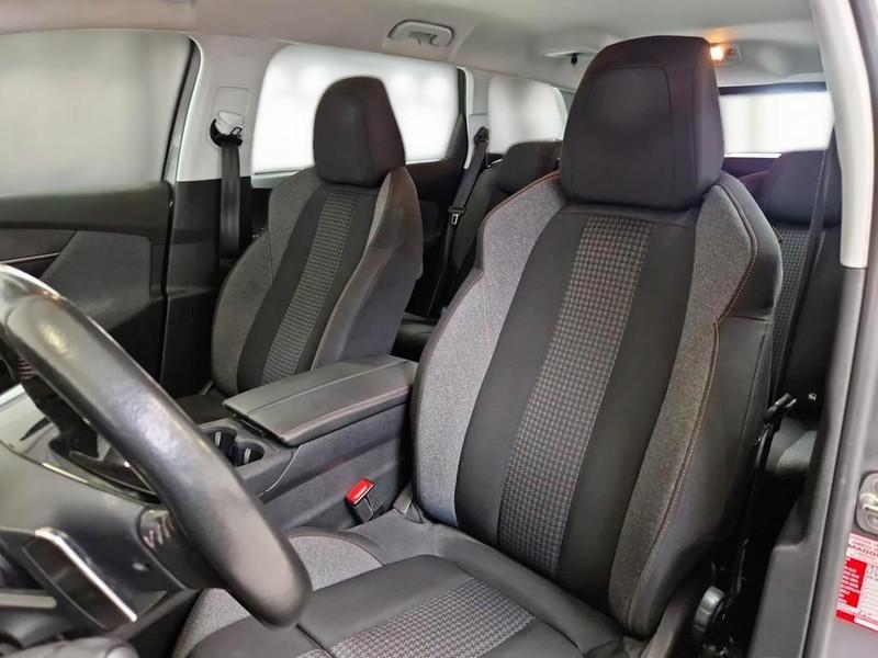 PEUGEOT 5008 BlueHDi 130 Business EAT8 S/S aut.