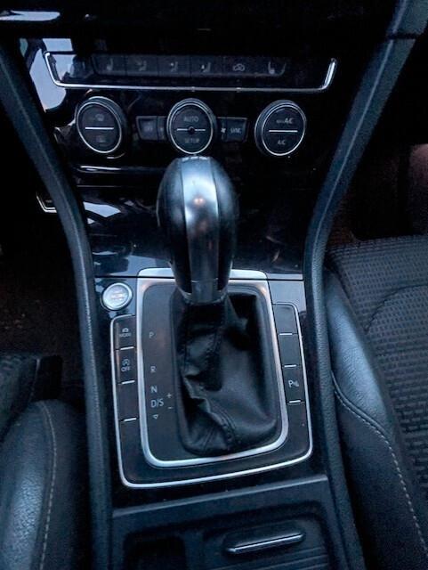 Volkswagen Golf Business 2.0 TDI 3p. Highline BlueMotion Technology anno 2013