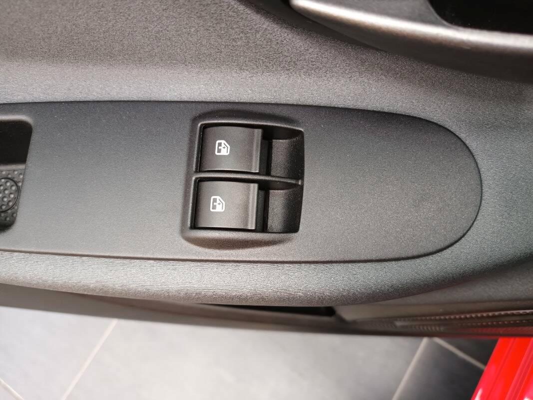 Lancia Ypsilon 1.3 mjt Silver s&s 95cv