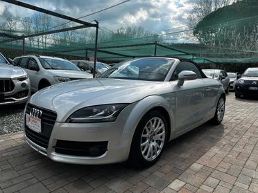 Audi TT Roadster 2.0 TFSI cabrio