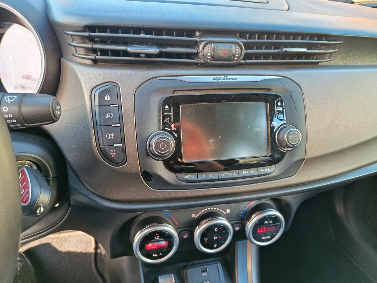 Alfa Romeo Giulietta 1.6 JTDm-2 105 CV Distinctive