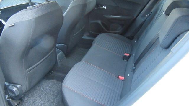 Peugeot 2008 BlueHDi 110 S&S Active Pack