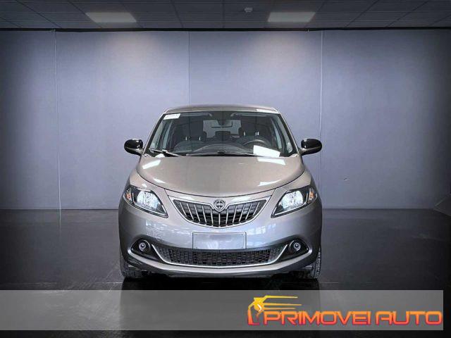 LANCIA Ypsilon 1.0 FireFly 5 porte S&S Hybrid Ecochic Silver