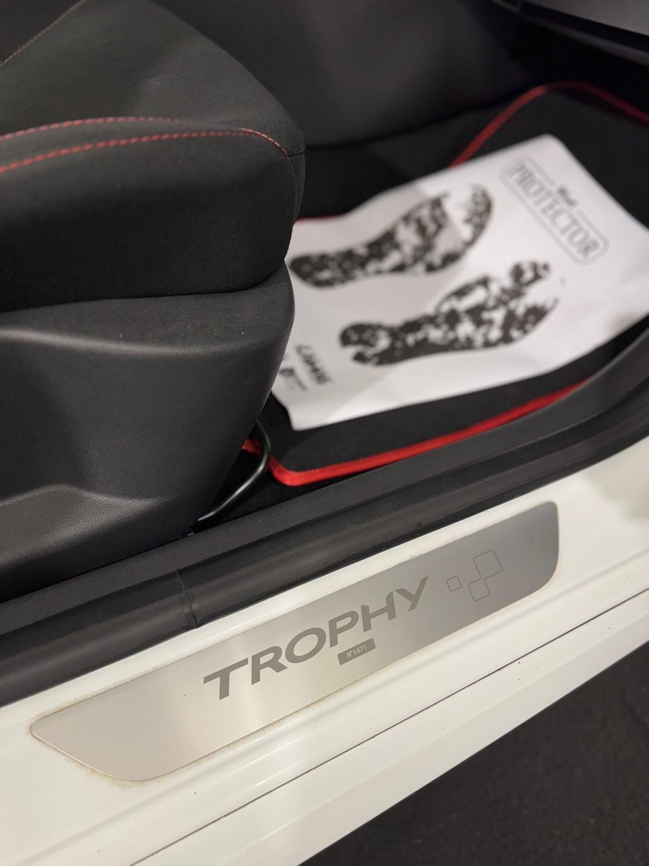 Renault Clio R.S. Trophy *220 CV* SERIE NUMERATA*