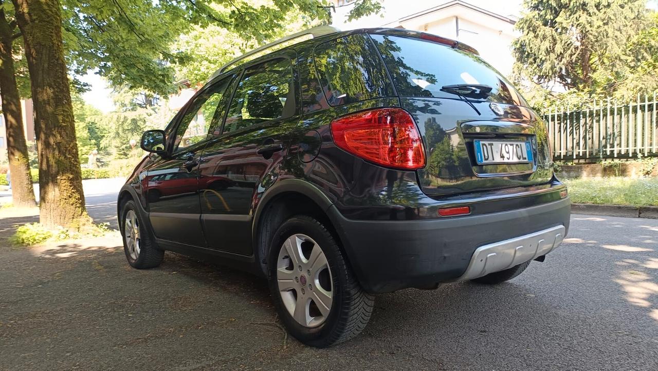 Fiat Sedici 1.9 MJT 4x4 Experience