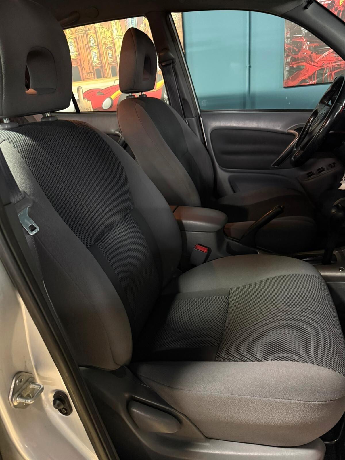 RAV4 4X4 150CV 2.0CC