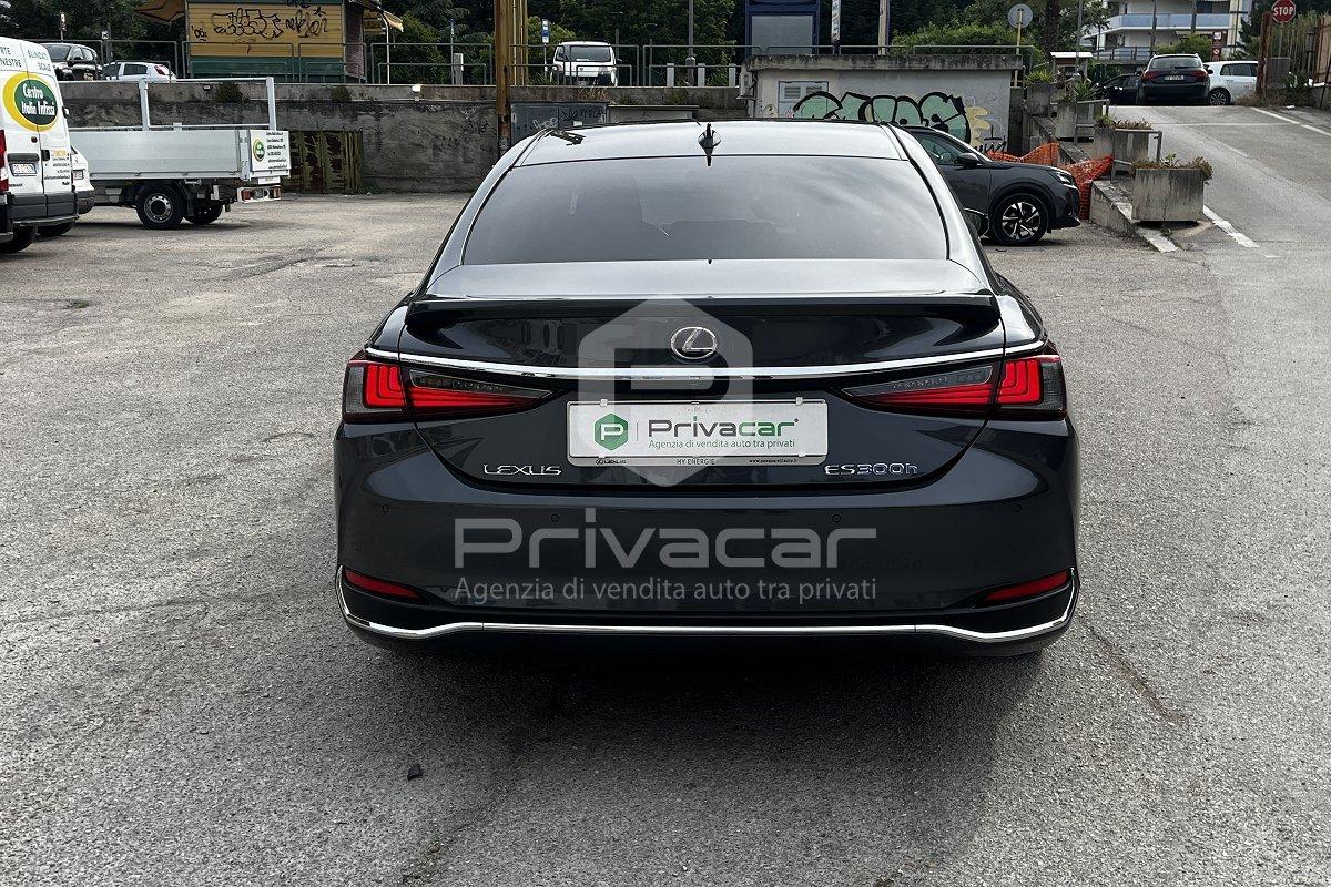 LEXUS ES Hybrid Executive