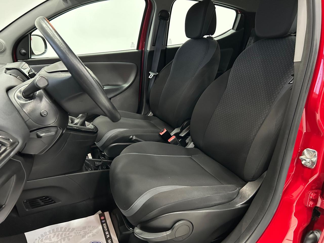 Lancia Ypsilon 1.2 69 CV 5 porte GPL Elefantino