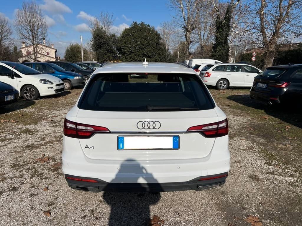 Audi A4 Avant 30 TDI/136 CV S tronic Business Advanced