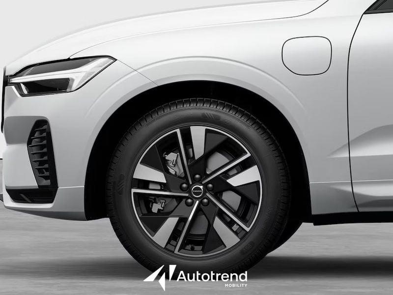 Volvo XC60 T6 350 CV Recharge AWD Plug-in hybrid Automatico Plus Dark
