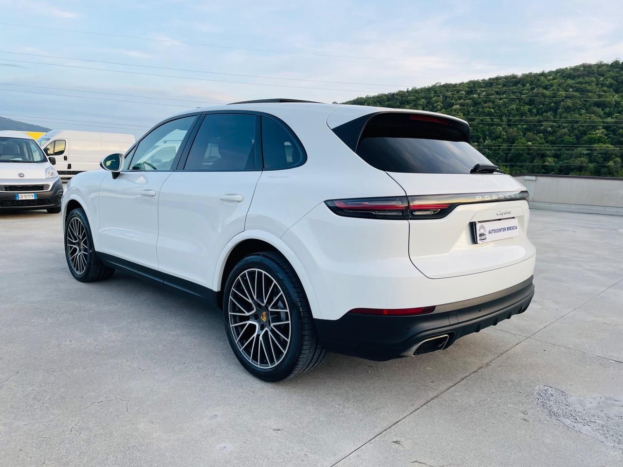 Porsche Cayenne 3.0 V6
