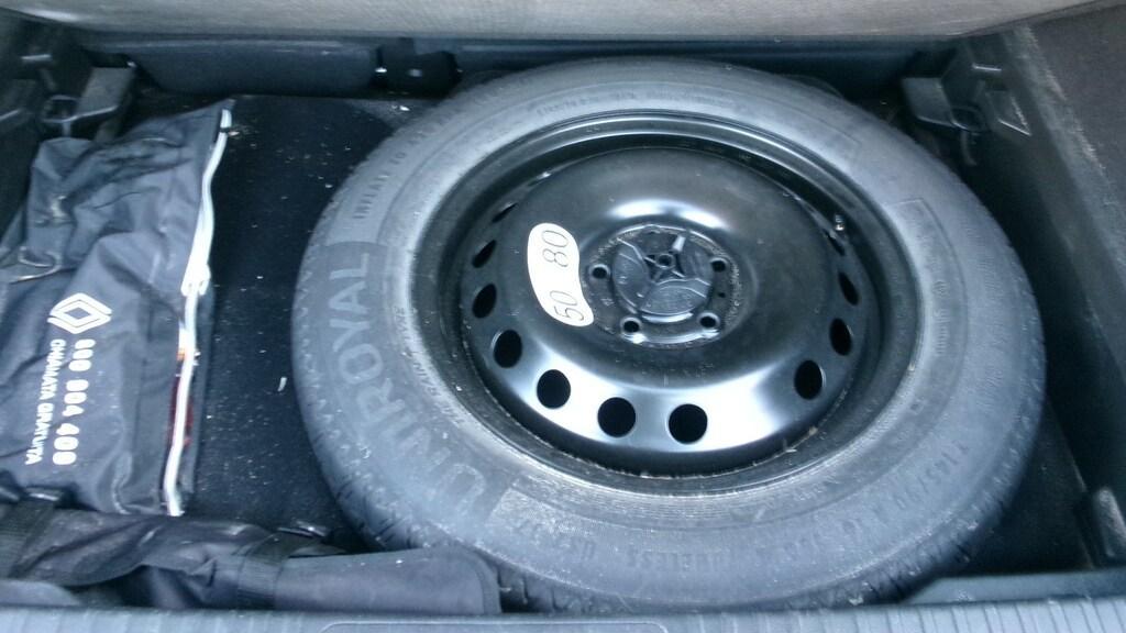 Renault Captur 1.6 Hybrid Techno E-Tech Auto