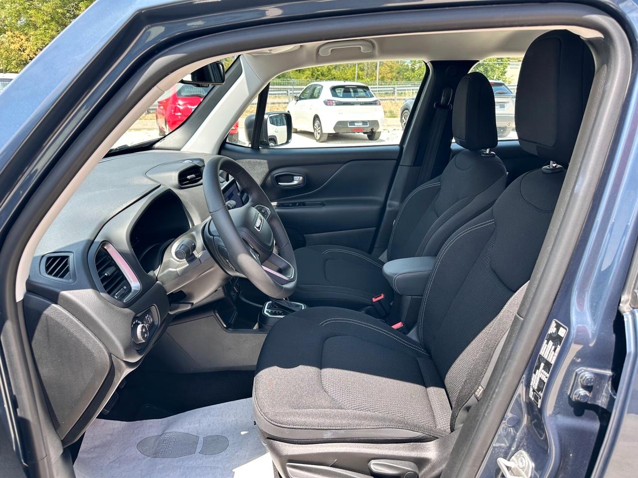 Jeep Renegade 1.5 Turbo T4 MHEV Summit