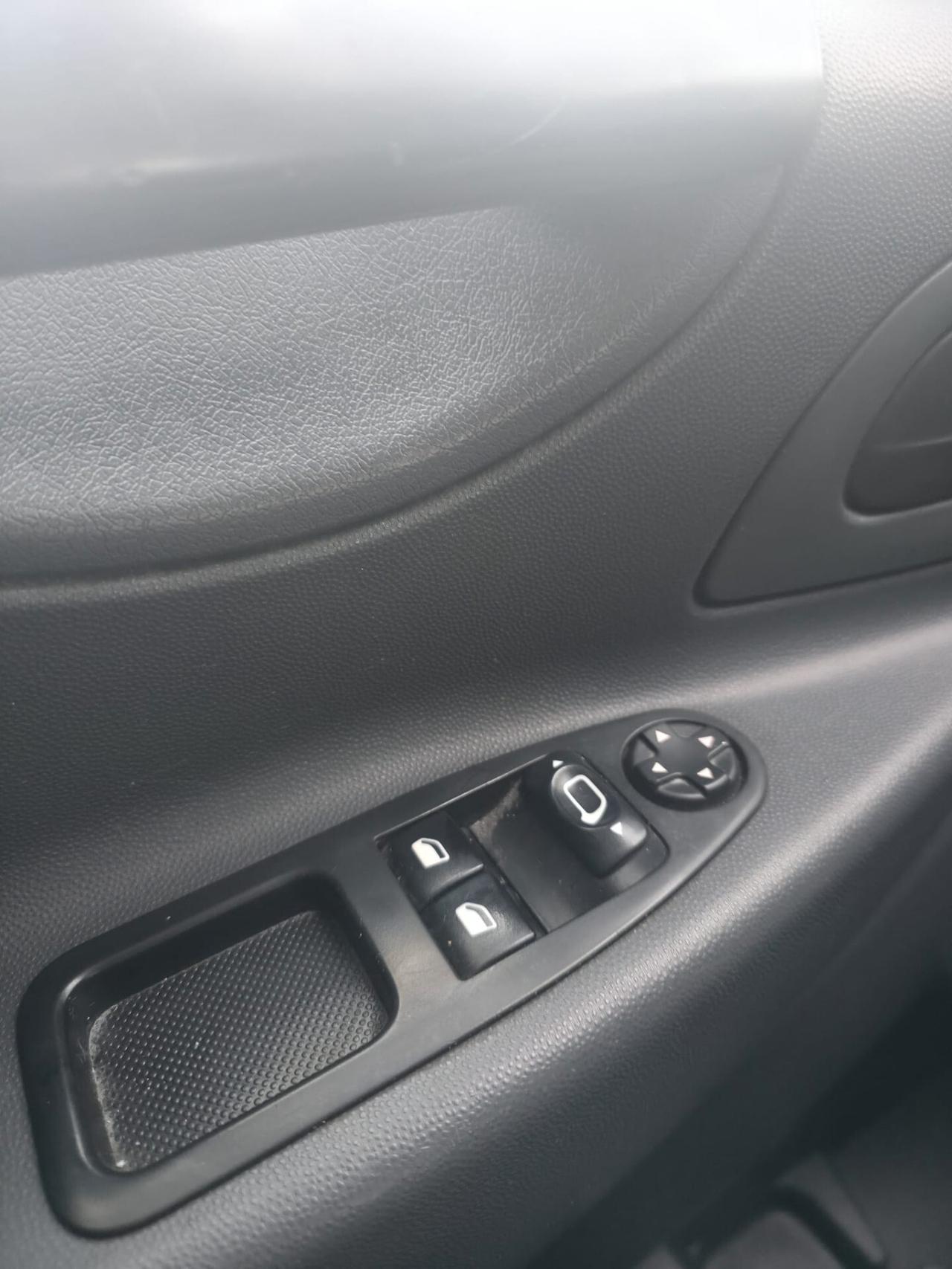 Fiat Scudo 2.0 MJT/165 DPF PC-TN Furgone 12q. SX