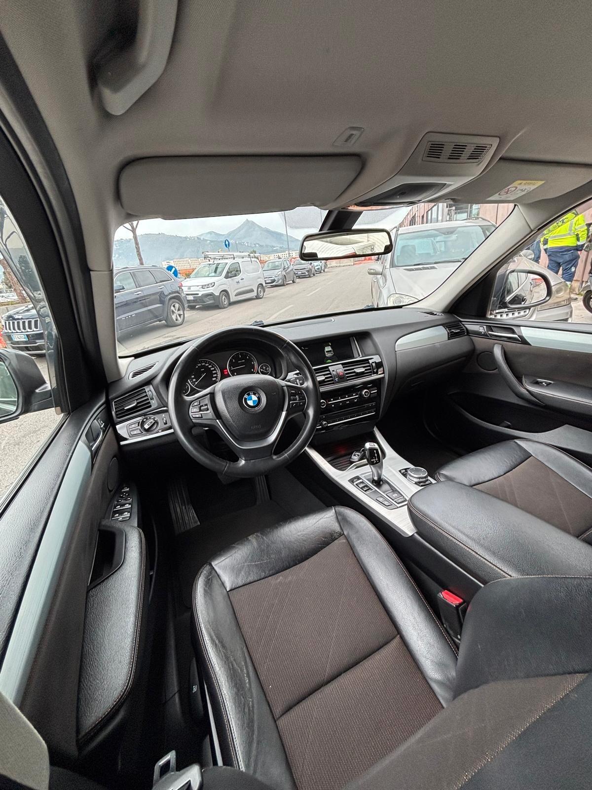 Bmw X3 X-drive 2.0d X-Line