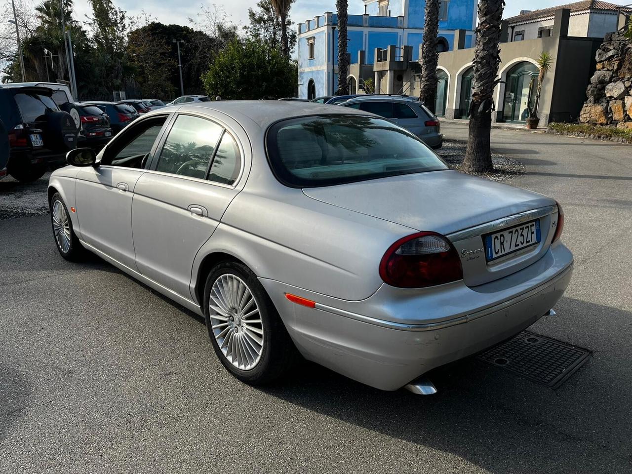 Jaguar S-Type 2.7 diesel V6 Executive