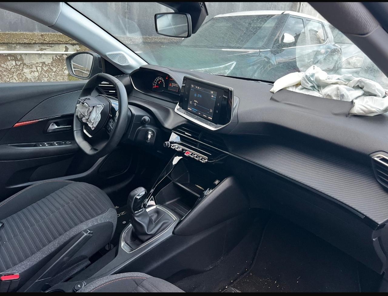 Peugeot 208 PureTech 5 porte Active INCIDENTATA MARCIANTE