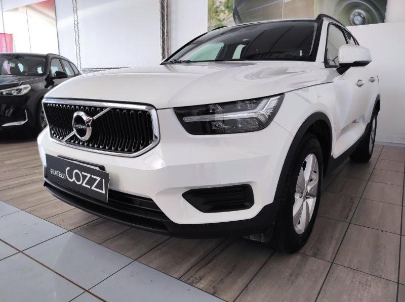 VOLVO XC40 (2017-->) - XC40 T2 Core