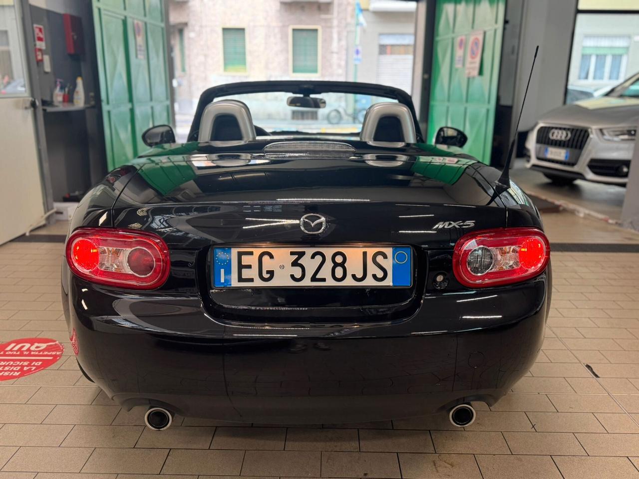 Mazda MX-5 Roadster Coupé 2.0L Fire solo 54000km