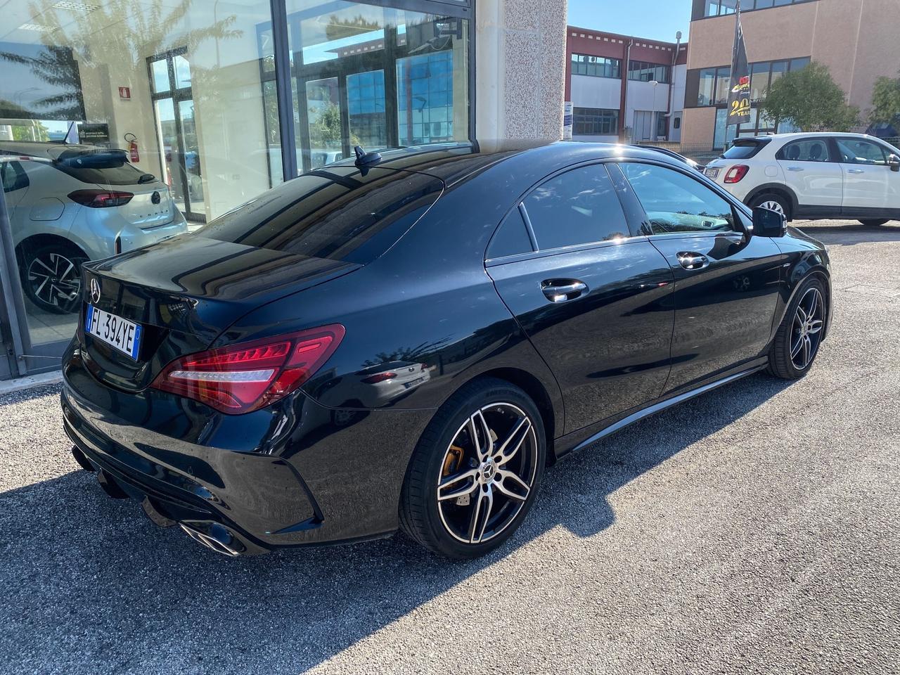 Mercedes-benz CLA 200 d 4Matic AMG - 2017