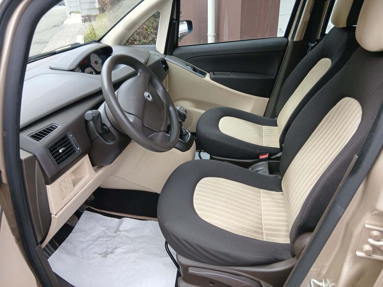 Lancia MUSA 1.4 Argento unico prop OK per neo patentati prezzo FINANZIABILE