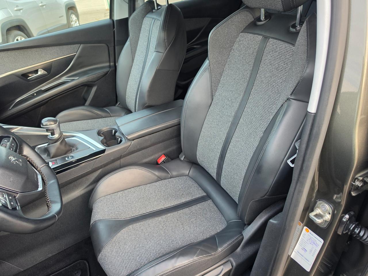 Peugeot 3008 PureTech Turbo 130 S&S Allure