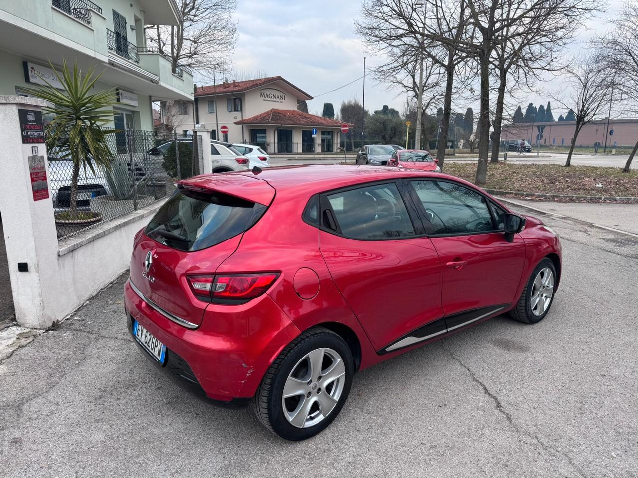 Renault Clio 1.2 75CV 5 porte Costume National