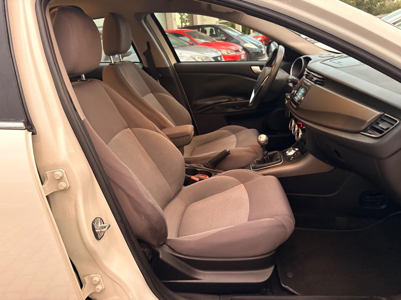 Alfa Romeo Giulietta 1.6 JTDm-2 105 CV Exclusive