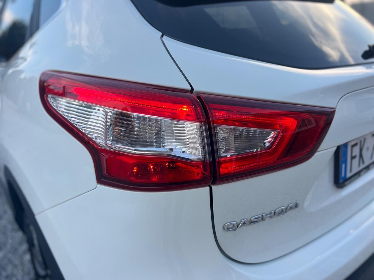 Nissan Qashqai 1.5 dCi N-Connecta