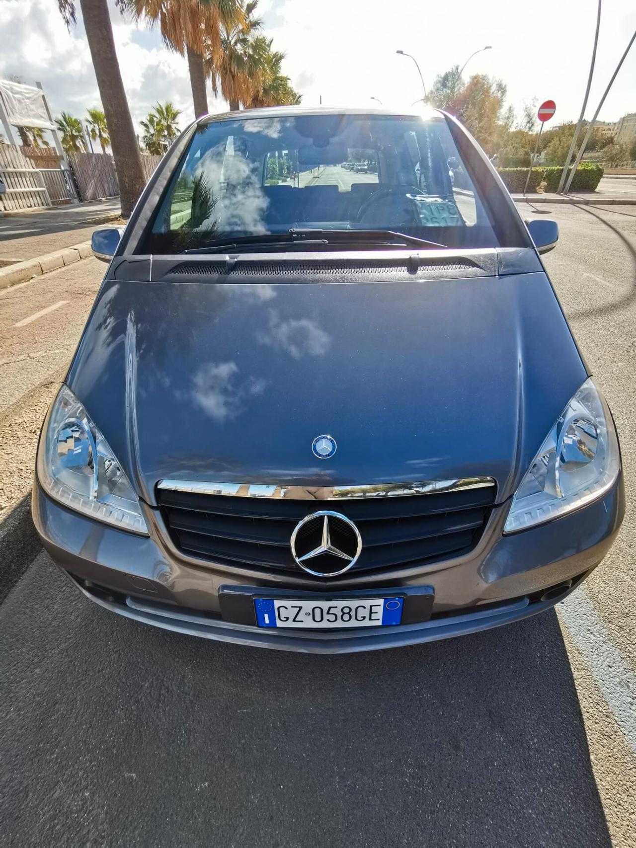 Mercedes-benz A 180 CDI Elegance 2011