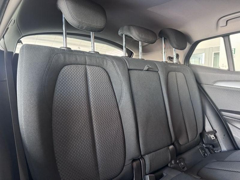 BMW X2 X2 sdrive18d Business X auto