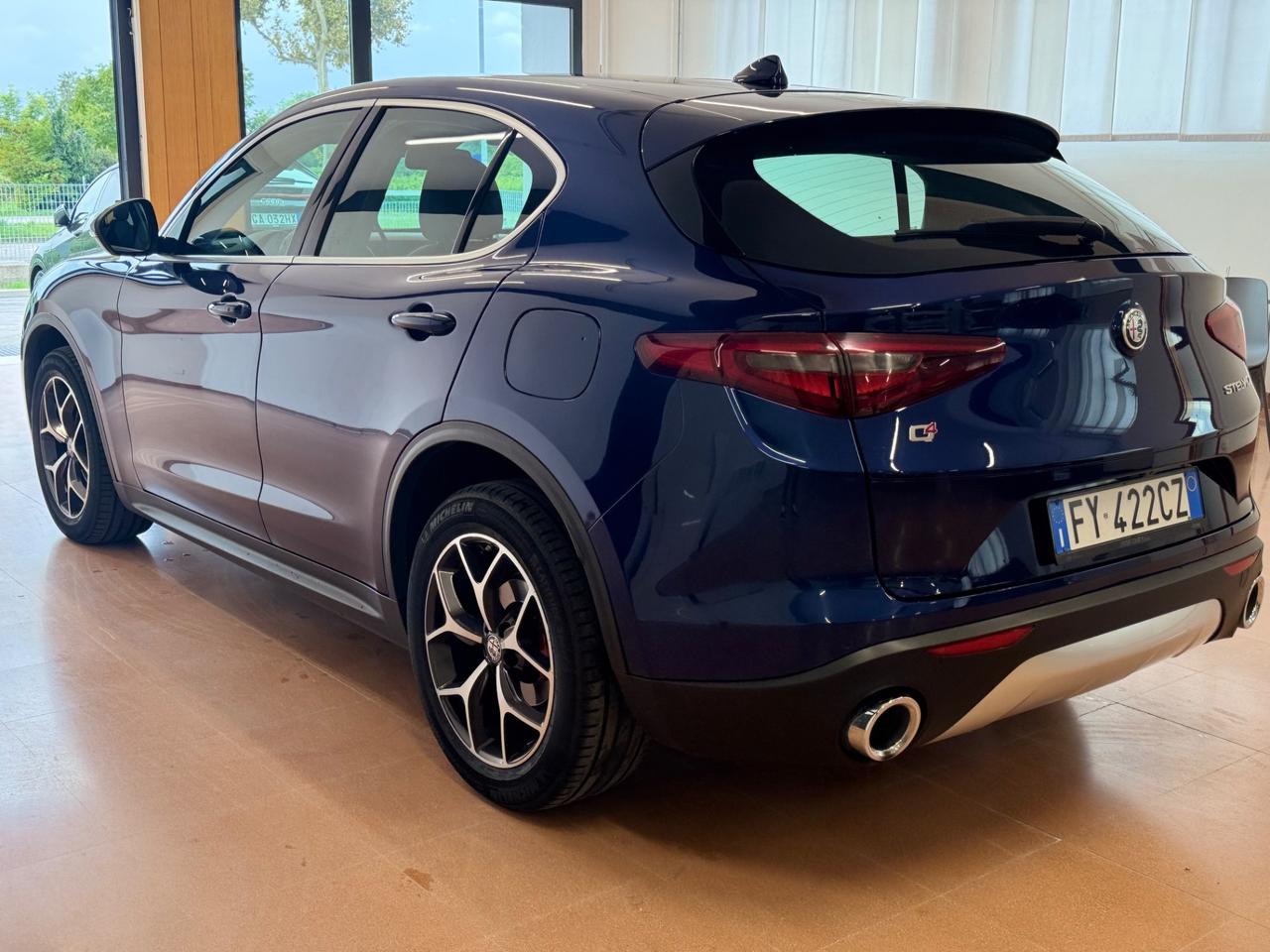 Alfa Romeo Stelvio 2.2 Turbodiesel 210 CV AT8 Q4 Super