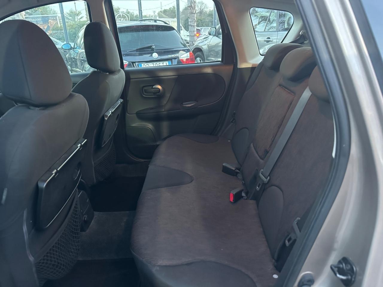 Nissan Note 1.5 dCi 90CV Tekna