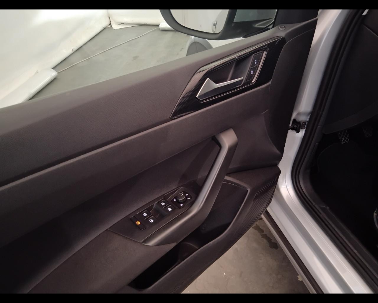 VOLKSWAGEN Taigo - Taigo 1.0 tsi Life 95cv