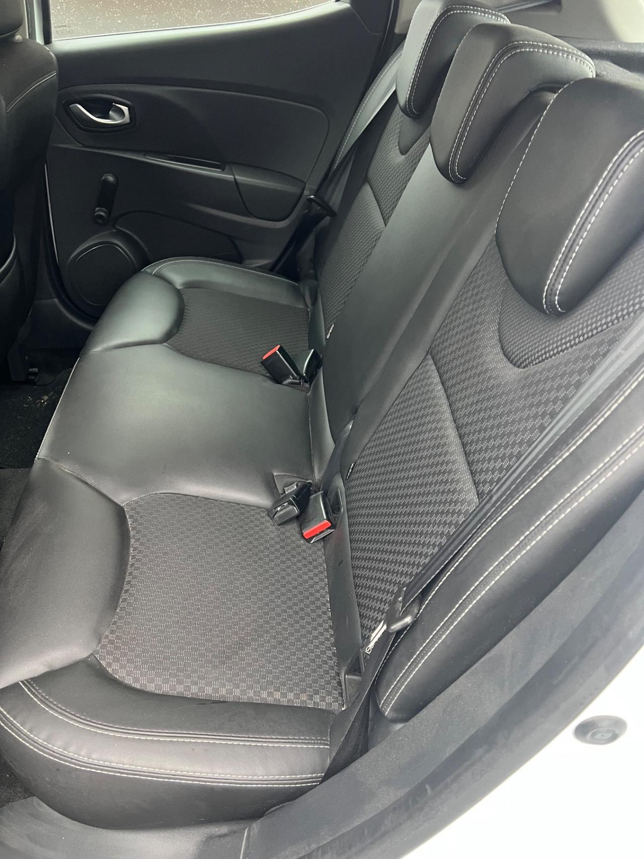 Renault Clio TCe 12V 90 CV GPL 5 porte Moschino Intens