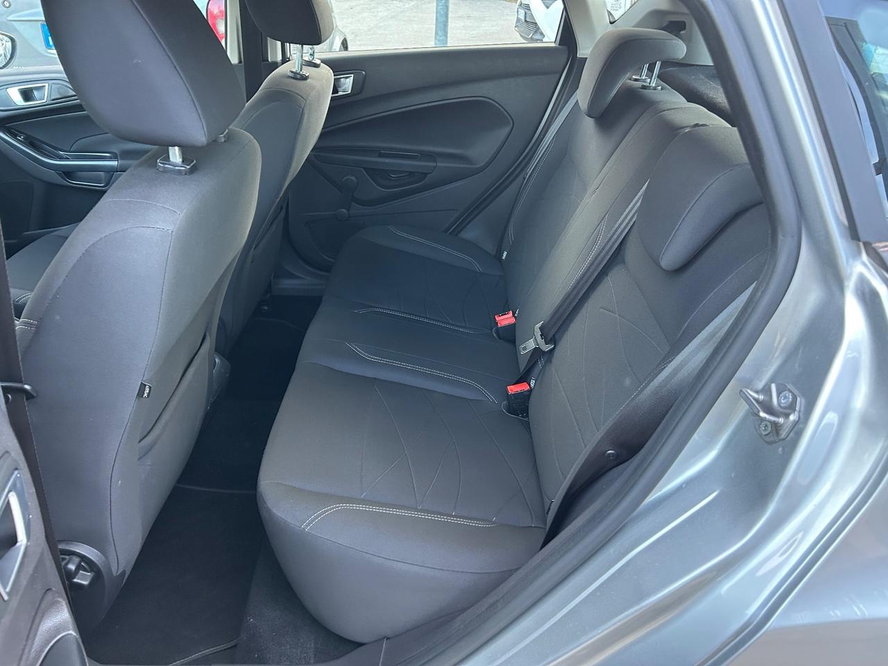 Ford Fiesta Gpl 1.4 benzina 97 cv 2014