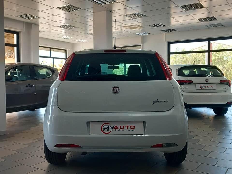 Fiat Grande Punto 1.3 MJT 75 CV 5p Dynamic x neopatentati