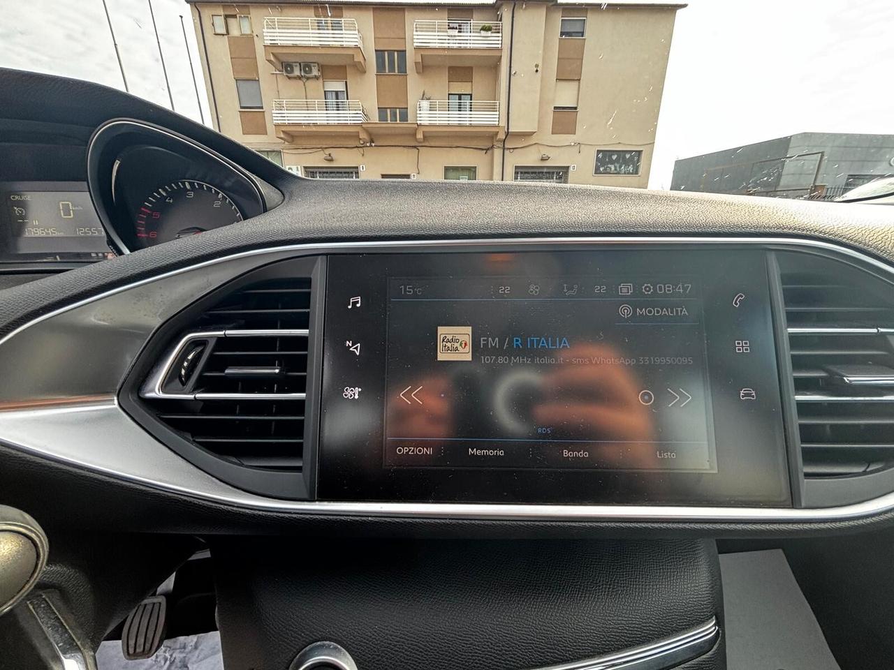 Peugeot 308 BlueHDi 130 S&S SW Allure