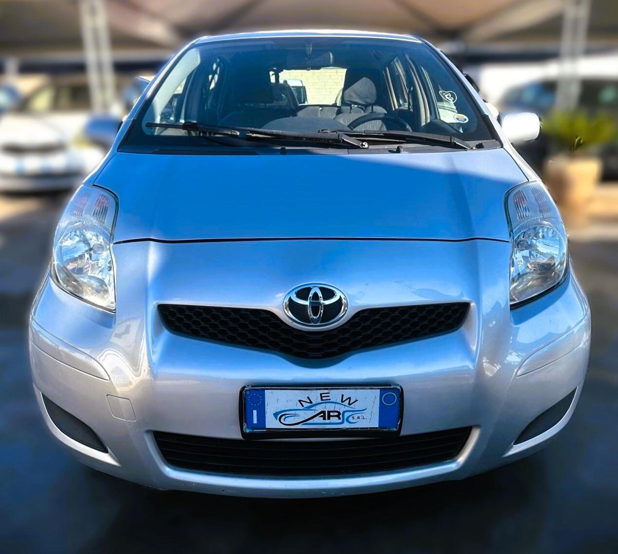 Toyota Yaris 1.4 D-4D 5 porte Sol