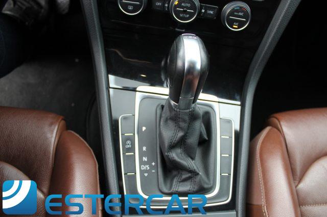 VOLKSWAGEN Golf 7 1.6 TDI 5p Highline DSG PELLE