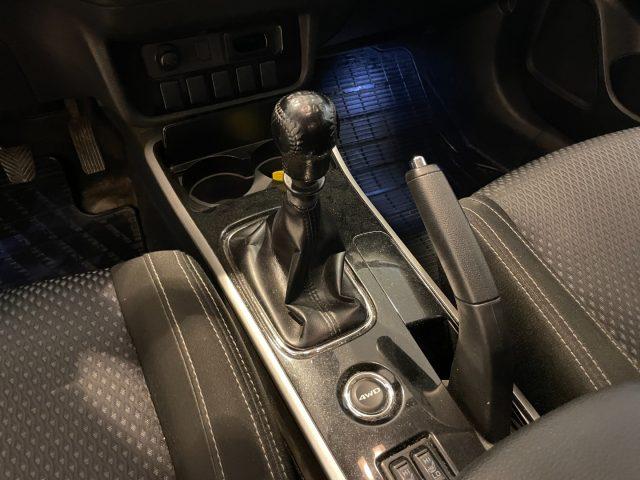 MITSUBISHI Outlander 2.2 DI-D 4WD Instyle 7p. Bluetooth Alu Clima