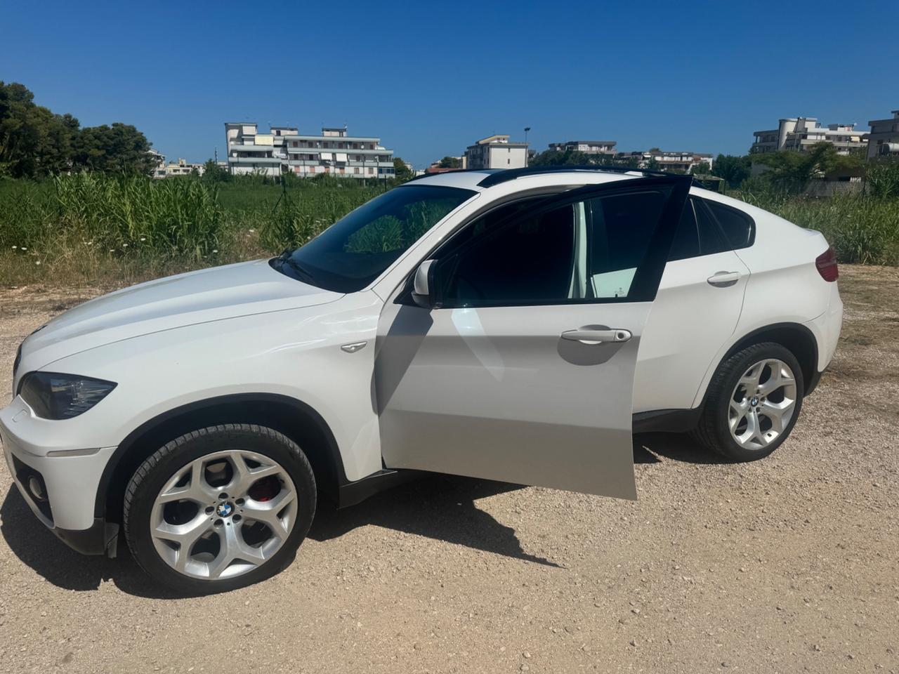 Bmw X6 3.0 Diesel 2013 245 CV PERMUTE