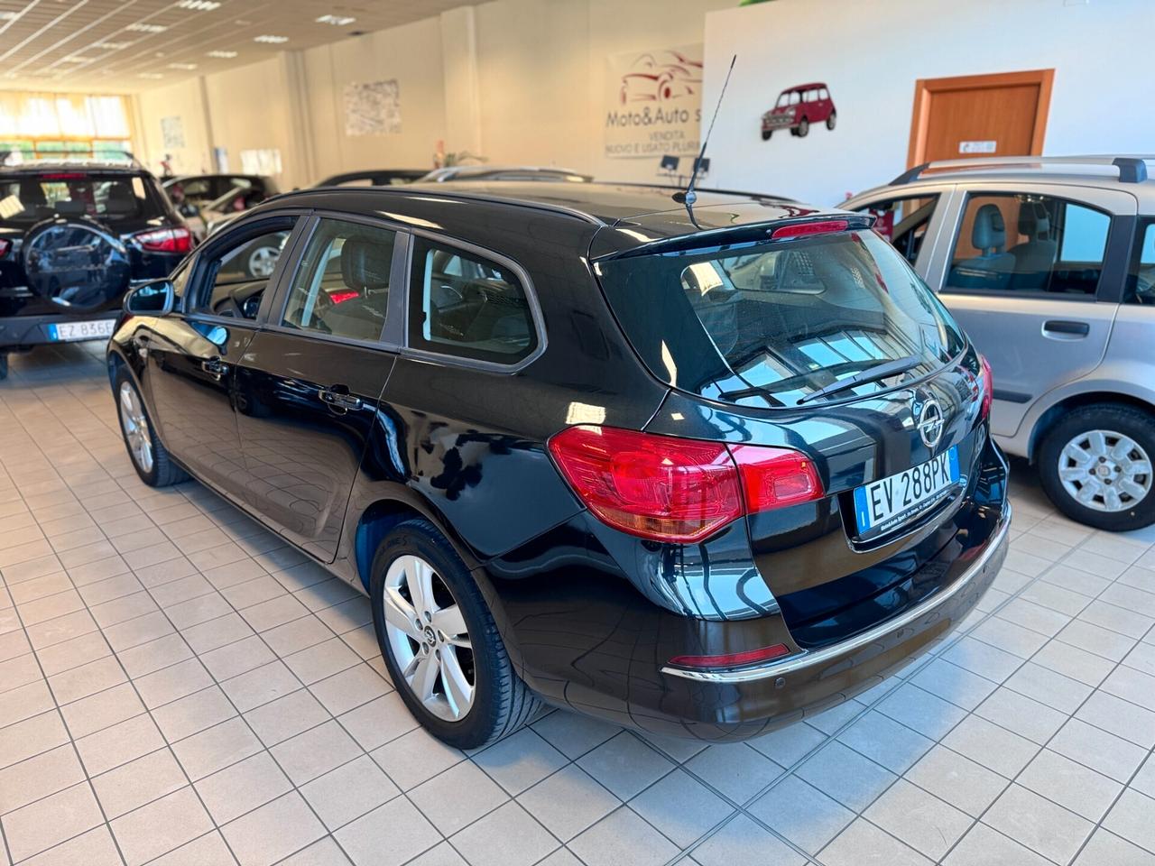 Opel Astra 1.7 CDTI 110CV Sports Tourer Cosmo