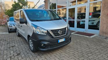 Nissan NV300 1.6 dci 145 CV 9 POSTI - GANCIO TRAINO