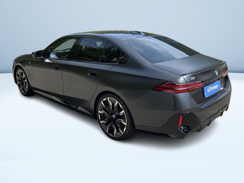 BMW Serie 5 i5 i5 Berlina M60 xDrive M Sport Pro