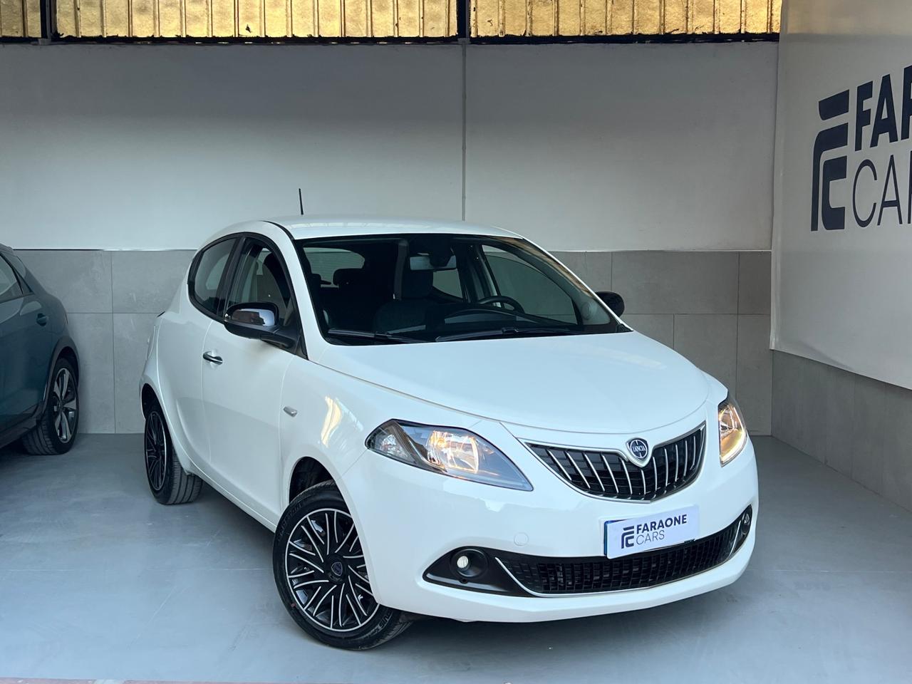 Lancia Ypsilon 1.0 FireFly 5 porte S&S Hybrid Gold