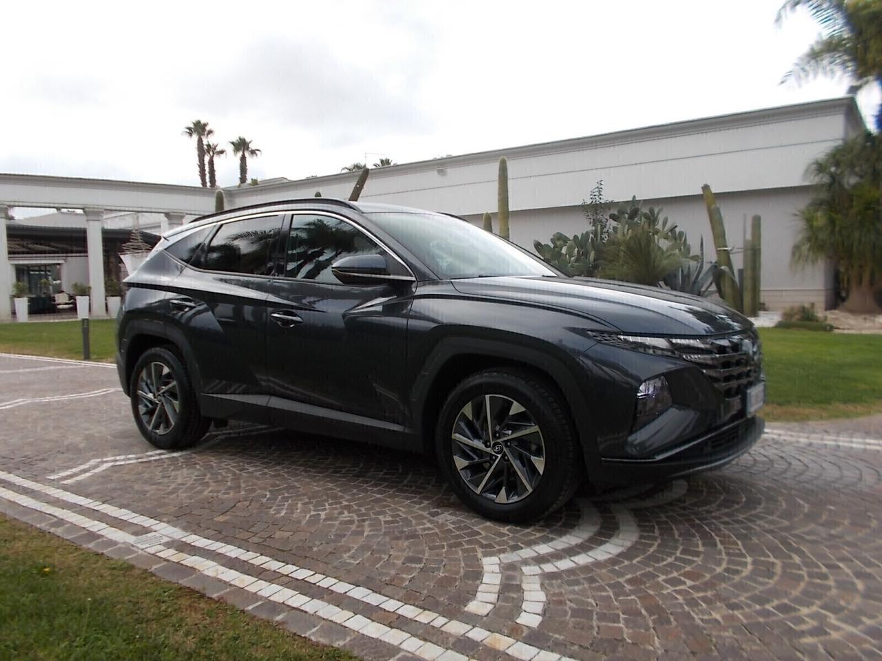 Hyundai Tucson X-LINE 1.6 CRDi 115cv da VETRINA
