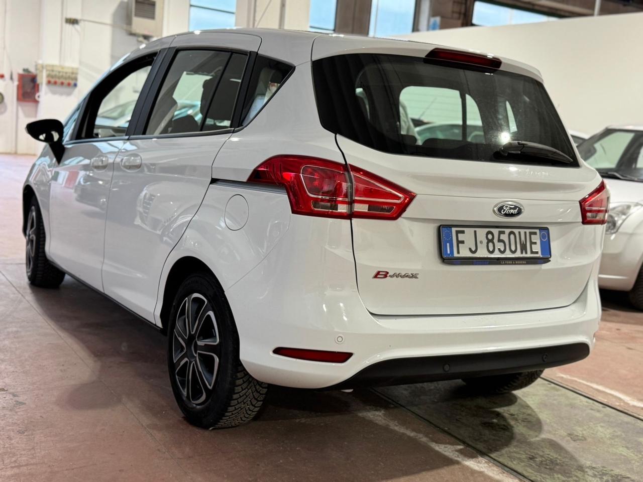 Ford B-Max 1.5 TDCi 75 CV Business Titanium NEOPATENTATI
