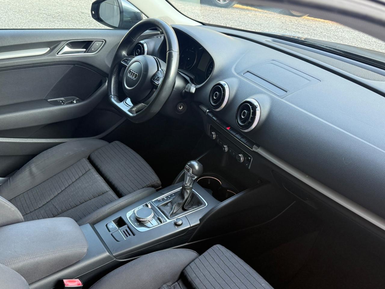 Audi A3 2.0 TDI 150 CV clean diesel S tronic Ambition